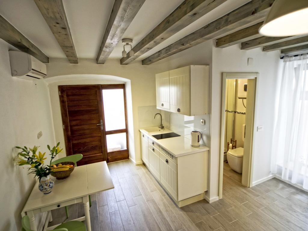 Anja Apartments Šibenik Pokoj fotografie