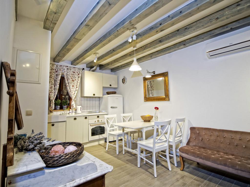 Anja Apartments Šibenik Pokoj fotografie